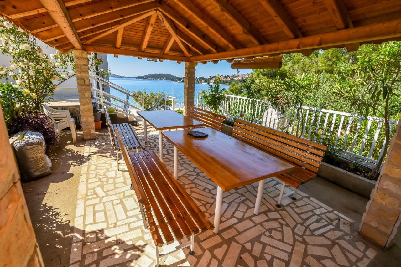 Apartments Silvana Rogoznica  Luaran gambar