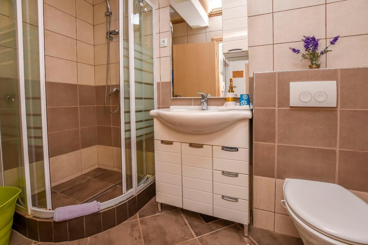 Apartments Silvana Rogoznica  Luaran gambar
